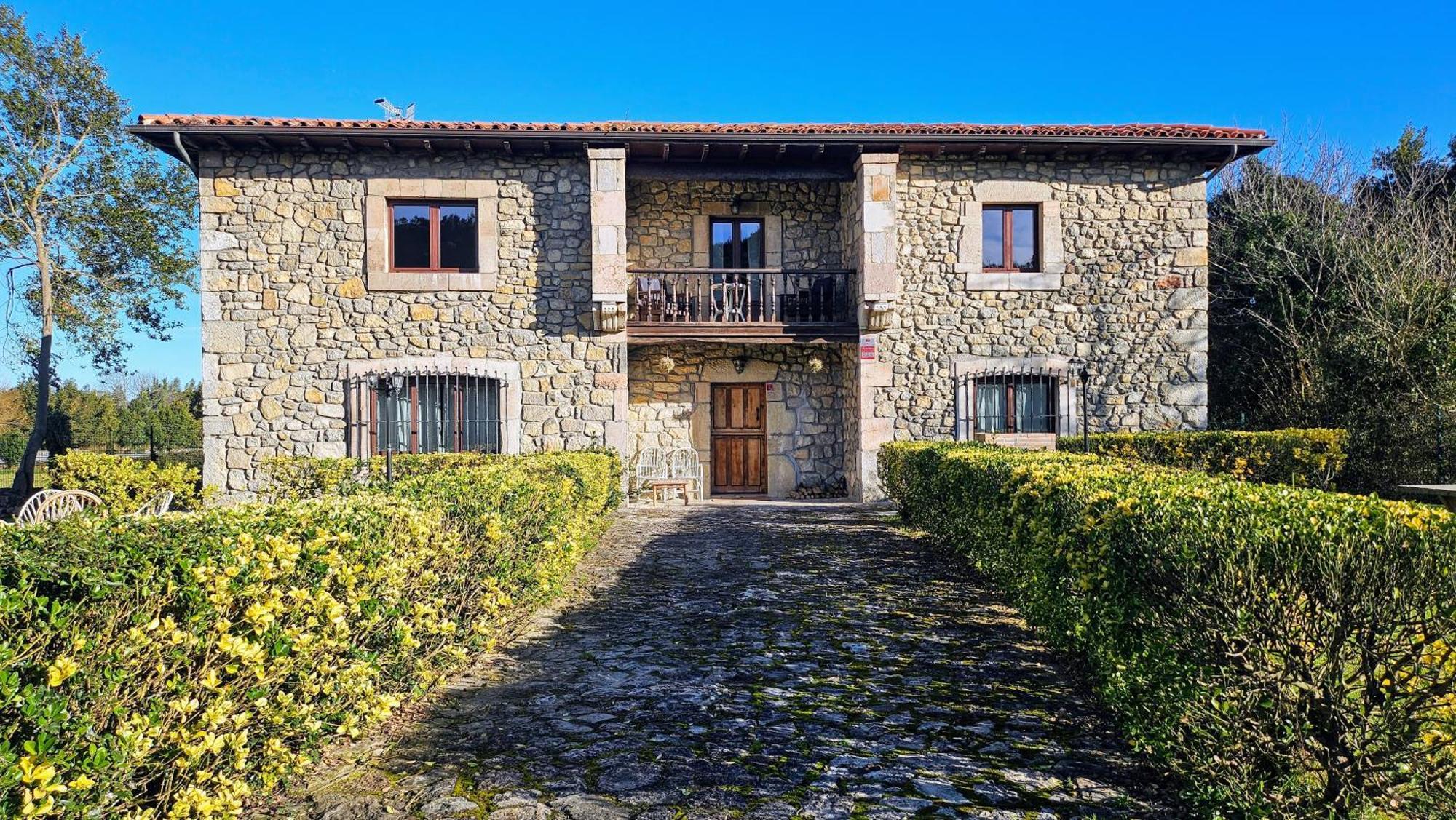 Casa De Aldea La Piniella Guest House Villahormes Exterior photo